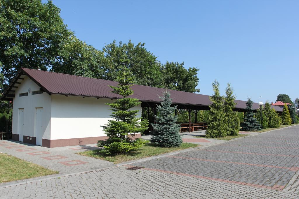 Zajazd Wielka Zulawa Ілава Екстер'єр фото